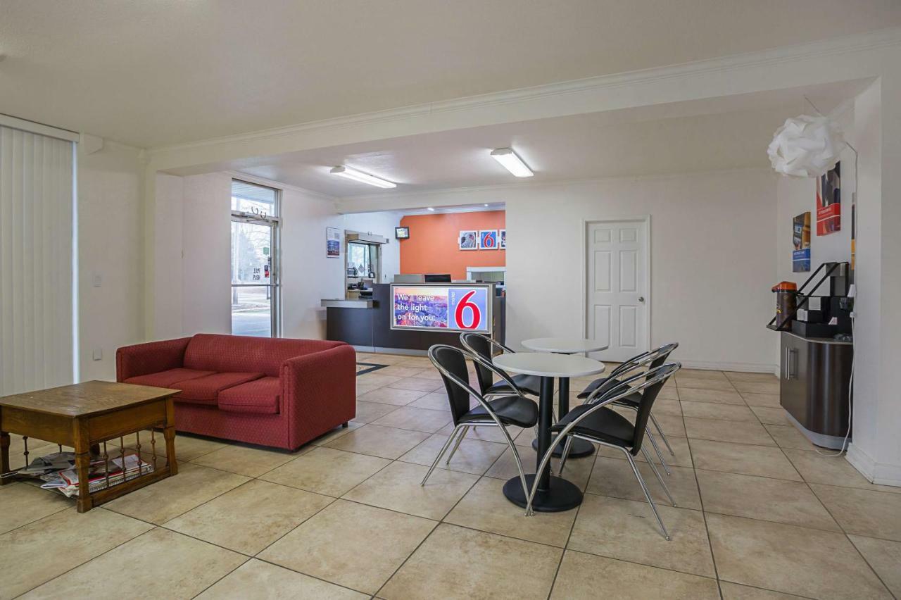 Motel 6-Brinkley, AR Dış mekan fotoğraf